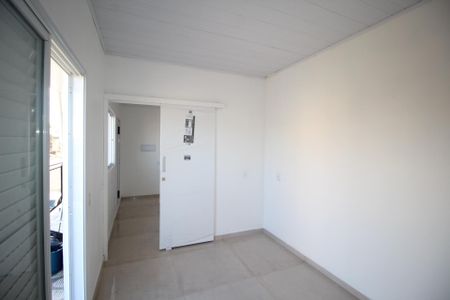 Sala  de apartamento para alugar com 1 quarto, 35m² em Mário Quintana, Porto Alegre
