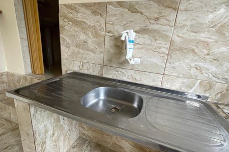 Sala de casa para alugar com 1 quarto, 20m² em Parque Lafaiete, Duque de Caxias