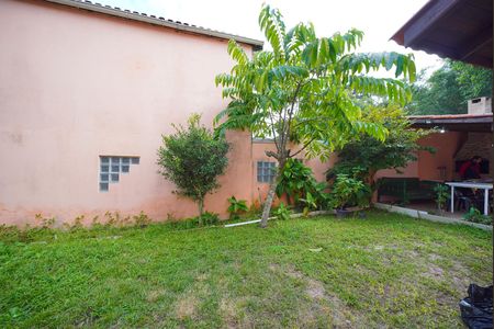 Casa para alugar com 45m², 1 quarto e sem vagaJardim