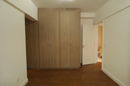 Apartamento para alugar com 70m², 2 quartos e 1 vagaSuíte