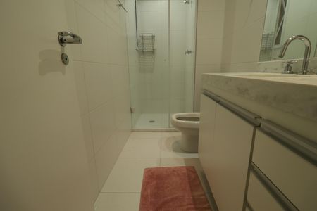 Apartamento para alugar com 70m², 2 quartos e 1 vagaBanheiro da Suíte