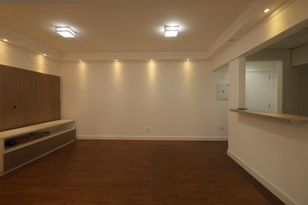 Apartamento para alugar com 70m², 2 quartos e 1 vagaSala