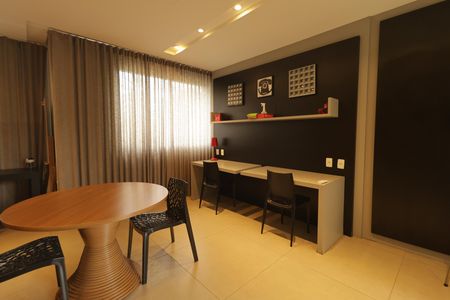 Apartamento para alugar com 70m², 2 quartos e 1 vagaÁrea comum - Sala de Jogos
