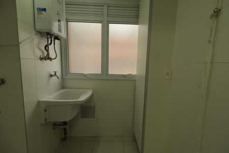 Apartamento para alugar com 70m², 2 quartos e 1 vagaÁrea de Serviço