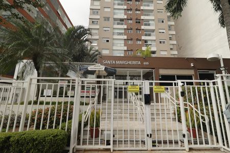 Apartamento para alugar com 70m², 2 quartos e 1 vagaFachada