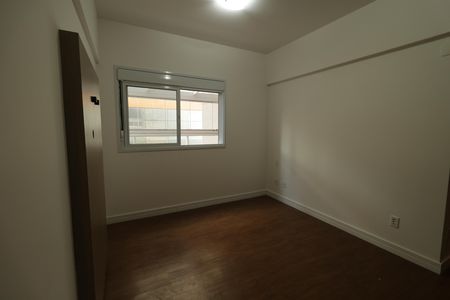 Apartamento para alugar com 70m², 2 quartos e 1 vagaSuíte