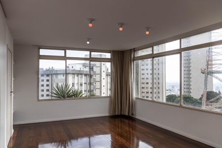 Apartamento à venda com 117m², 3 quartos e 2 vagas