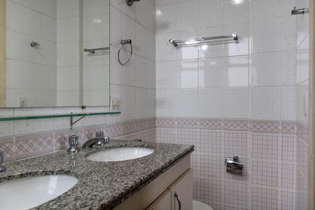 Apartamento à venda com 117m², 3 quartos e 2 vagas
