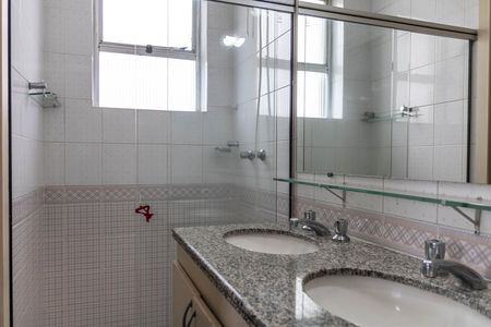 Apartamento à venda com 117m², 3 quartos e 2 vagas