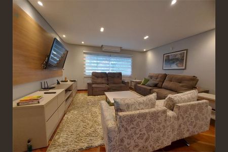 Casa à venda com 3 quartos, 140m² em Jardim Oriental, São Paulo
