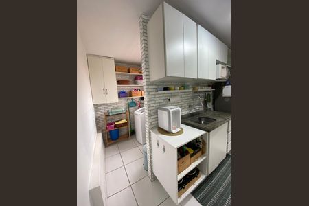 Apartamento à venda com 56m², 2 quartos e 1 vagaCozinha