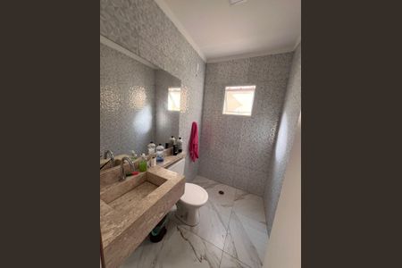 Casa para alugar com 192m², 3 quartos e 2 vagasBanheiro