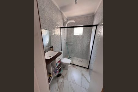 Casa para alugar com 192m², 3 quartos e 2 vagasBanheiro