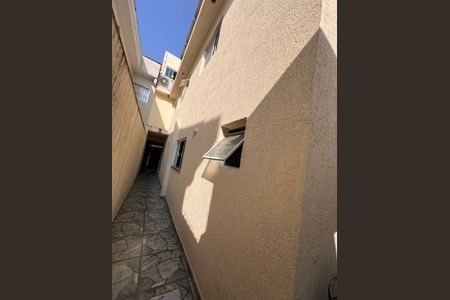 Casa para alugar com 192m², 3 quartos e 2 vagasCorredor Externo