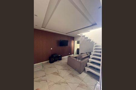 Sala de casa para alugar com 3 quartos, 192m² em Guaianases, São Paulo