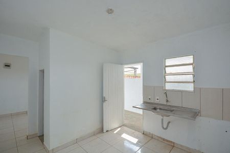 Casa para alugar com 60m², 2 quartos e sem vaga Casa para alugar com 60m², 2 quartos e sem vagaCozinha