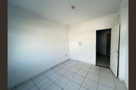 Quarto de apartamento para alugar com 1 quarto, 48m² em Rocha Miranda, Rio de Janeiro