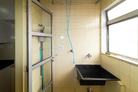 Apartamento para alugar com 52m², 2 quartos e 1 vagaÁrea de Serviço