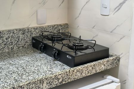 Cozinha de kitnet/studio para alugar com 0 quarto, 25m² em Cidade Ocian, Praia Grande
