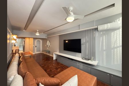 Apartamento à venda com 150m², 3 quartos e 1 vaga Apartamento à venda com 150m², 3 quartos e 1 vagaSala