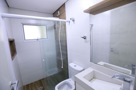 Casa à venda com 85m², 3 quartos e 1 vaga Casa à venda com 85m², 3 quartos e 1 vagaBanheiro da Suíte 2