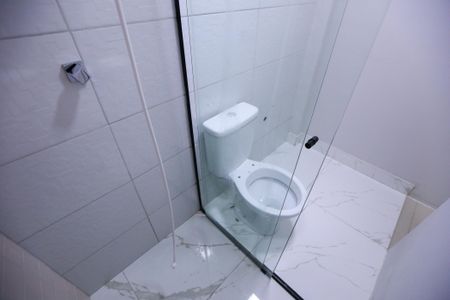 Banheiro da Suíte 3 de casa à venda com 3 quartos, 85m² em Jardim Santo Elias, São Paulo