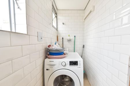 Apartamento à venda com 60m², 2 quartos e 1 vaga Apartamento à venda com 60m², 2 quartos e 1 vagaÁrea de serviço