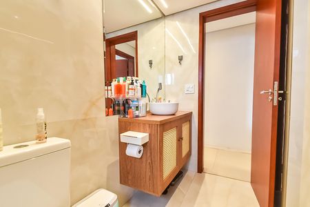 Apartamento à venda com 60m², 2 quartos e 1 vaga Apartamento à venda com 60m², 2 quartos e 1 vagaBanheiro