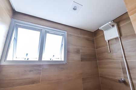 Apartamento à venda com 60m², 2 quartos e 1 vaga Apartamento à venda com 60m², 2 quartos e 1 vagaBanheiro