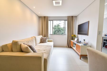 Sala de apartamento à venda com 2 quartos, 60m² em Cambuci, São Paulo