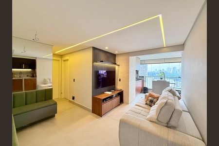 Apartamento à venda com 71m², 2 quartos e 1 vaga Apartamento à venda com 71m², 2 quartos e 1 vagaSala