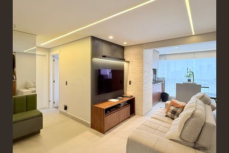 Apartamento à venda com 71m², 2 quartos e 1 vaga Apartamento à venda com 71m², 2 quartos e 1 vagaSala