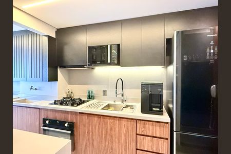 Apartamento à venda com 71m², 2 quartos e 1 vaga Apartamento à venda com 71m², 2 quartos e 1 vagaCozinha