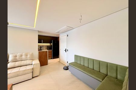 Apartamento à venda com 71m², 2 quartos e 1 vaga Apartamento à venda com 71m², 2 quartos e 1 vagaSala