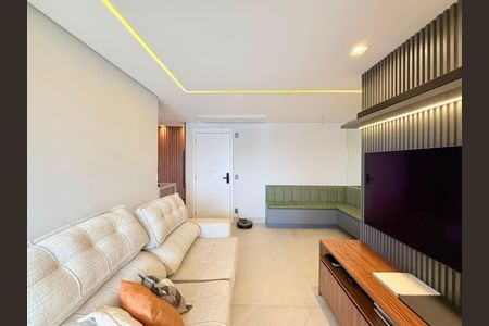 Apartamento à venda com 71m², 2 quartos e 1 vaga Apartamento à venda com 71m², 2 quartos e 1 vagaSala