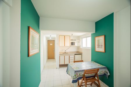 Studio para alugar com 29m², 1 quarto e 1 vaga Studio para alugar com 29m², 1 quarto e 1 vagaStudio
