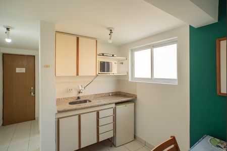 Studio para alugar com 29m², 1 quarto e 1 vaga Studio para alugar com 29m², 1 quarto e 1 vagaCozinha