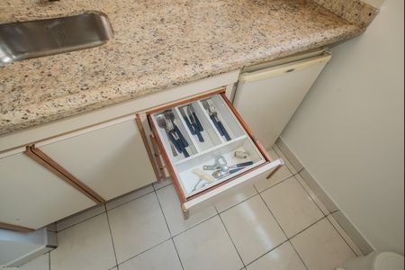 Studio para alugar com 29m², 1 quarto e 1 vaga Studio para alugar com 29m², 1 quarto e 1 vagaCozinha