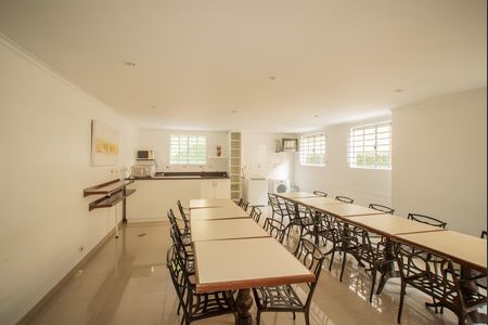 Studio para alugar com 29m², 1 quarto e 1 vaga Studio para alugar com 29m², 1 quarto e 1 vagaÁrea comum - Refeitório/Lavanderia