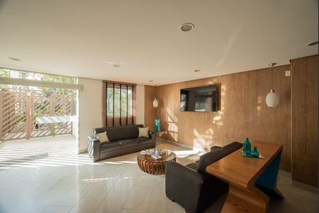 Studio para alugar com 29m², 1 quarto e 1 vaga Studio para alugar com 29m², 1 quarto e 1 vagaHall social/Recepção