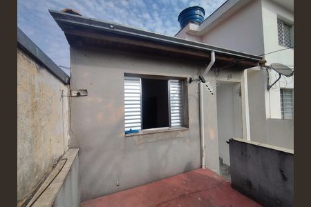 Casa para alugar com 44m², 1 quarto e sem vaga Casa para alugar com 44m², 1 quarto e sem vagaFachada