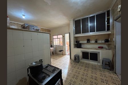 Casa à venda com 153m², 4 quartos e 2 vagasCozinha