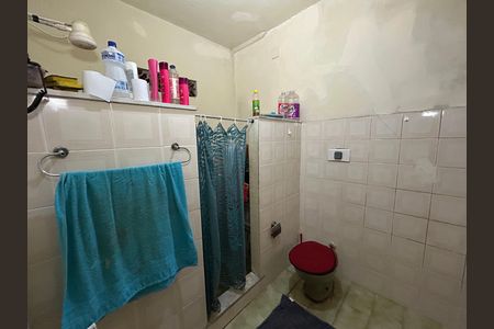 Casa à venda com 153m², 4 quartos e 2 vagasBanheiro casa 2