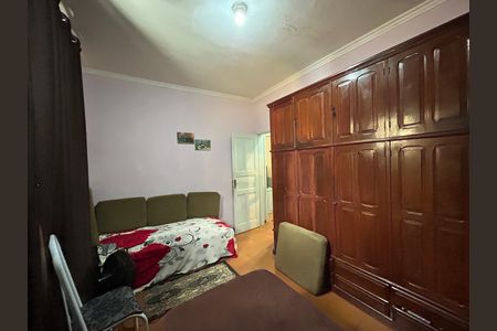 Casa à venda com 153m², 4 quartos e 2 vagasQuarto 2