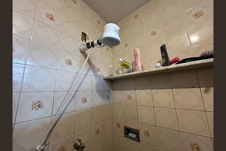Casa à venda com 153m², 4 quartos e 2 vagasBanheiro Social