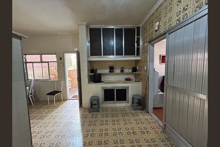 Casa à venda com 153m², 4 quartos e 2 vagasCozinha
