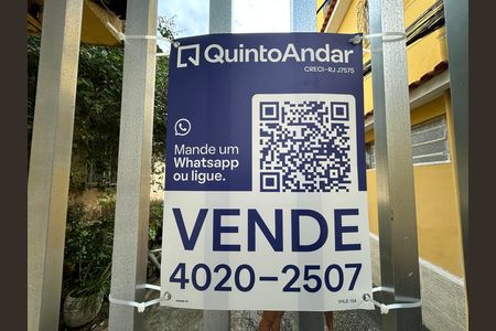 Casa à venda com 153m², 4 quartos e 2 vagasVHLE-104