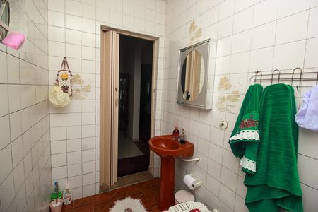 Casa à venda com 1004m², 4 quartos e 2 vagas Casa à venda com 1004m², 4 quartos e 2 vagasBanheiro 2