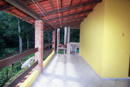 Casa à venda com 1004m², 4 quartos e 2 vagas Casa à venda com 1004m², 4 quartos e 2 vagasVaranda dos Quartos