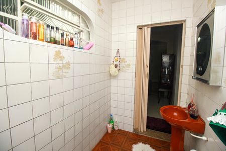 Casa à venda com 1004m², 4 quartos e 2 vagas Casa à venda com 1004m², 4 quartos e 2 vagasBanheiro 2
